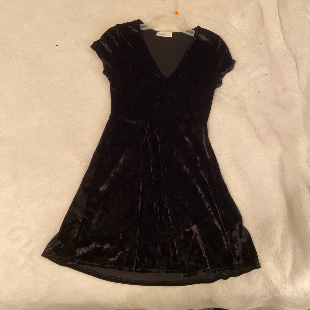 Black velvet dress